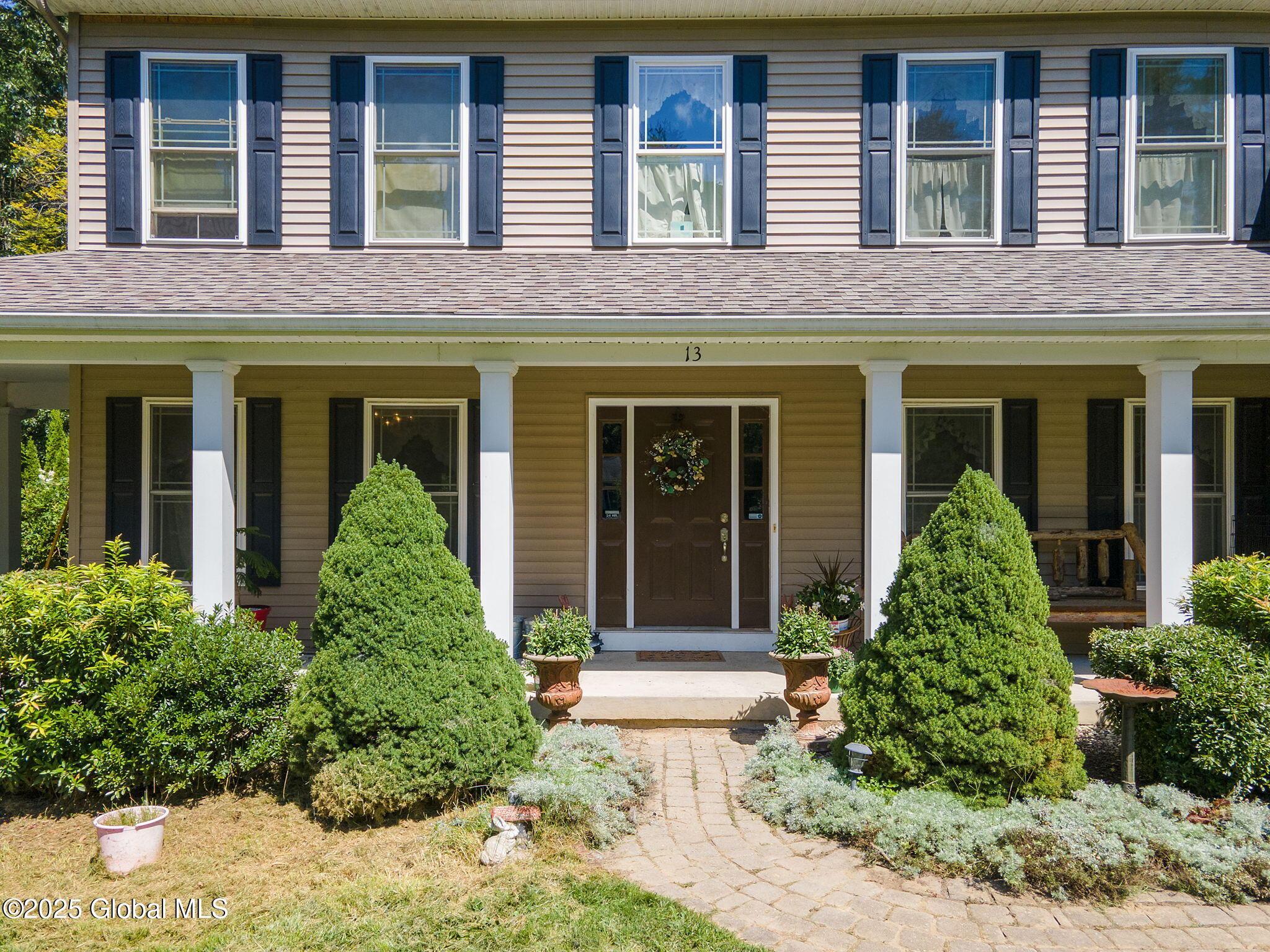 Image 3: 3-web-or-mls-13MacoryWay_03