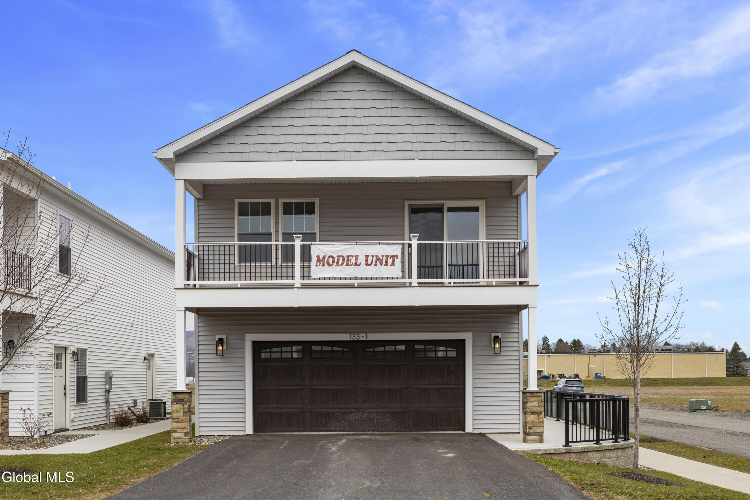 Image 1: 133 Marjorie Lane Unit 1