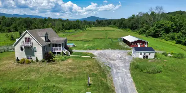 Image 2: DJI_0576