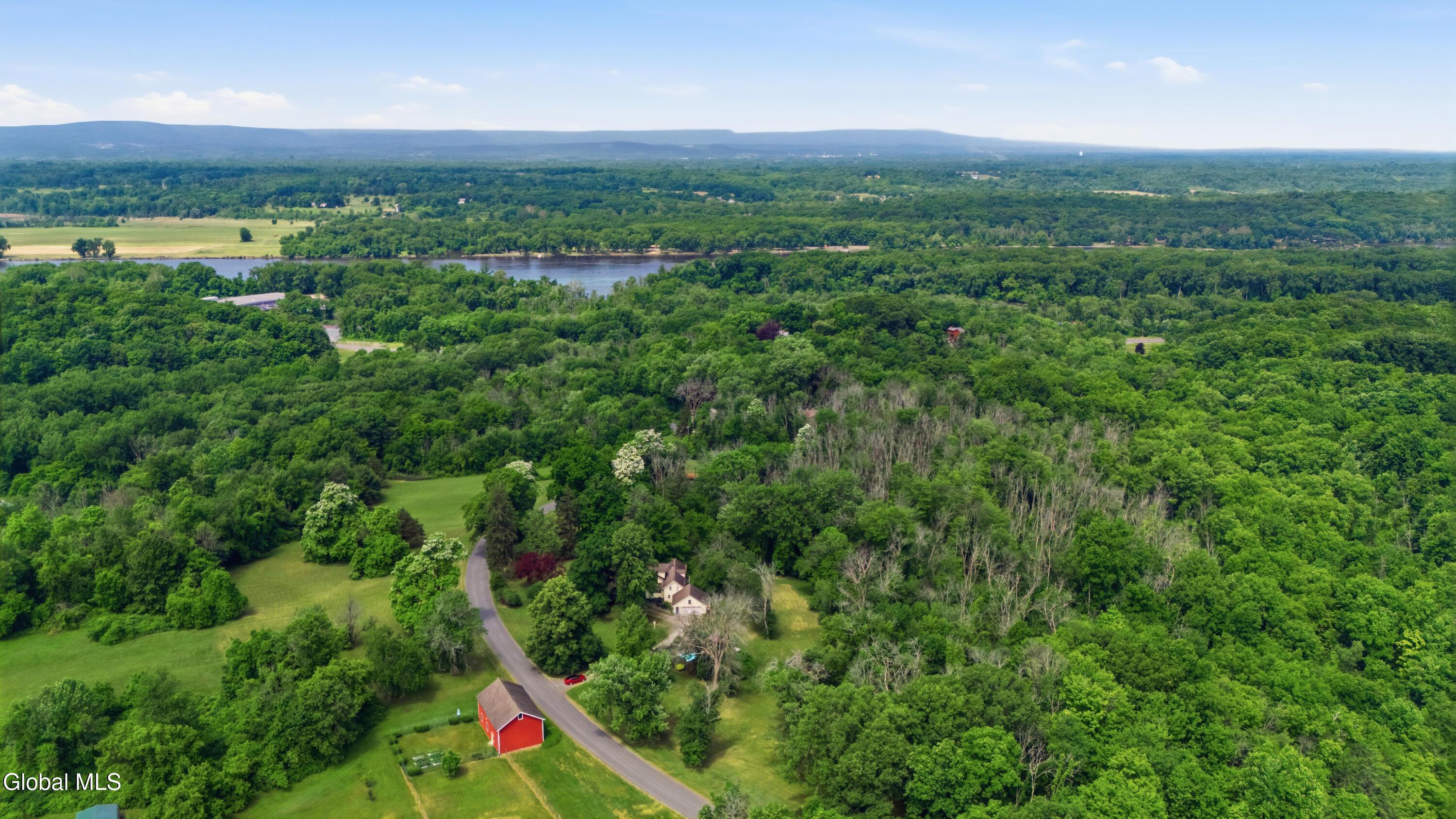 Image 1: 004_DJI_20260612112236_0021_D