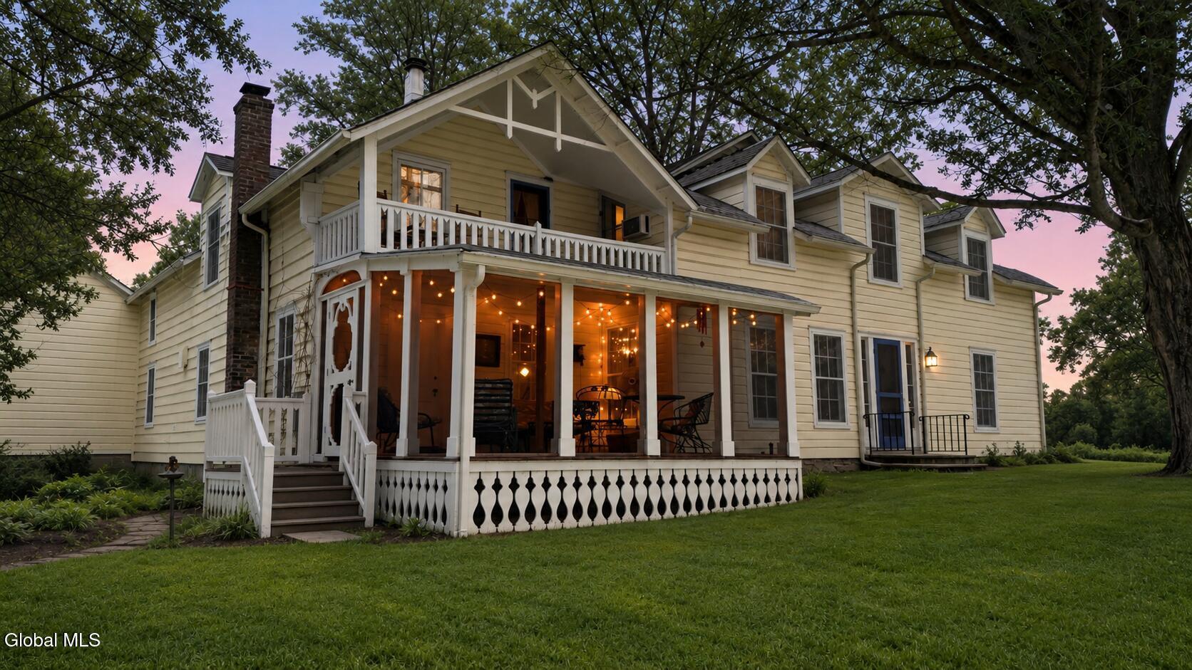 Image 3: porch