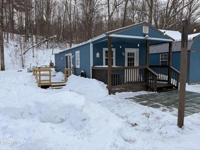 416 Upper Turnpike Road