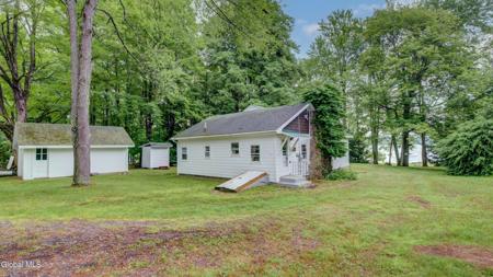 585 Sinclair Road