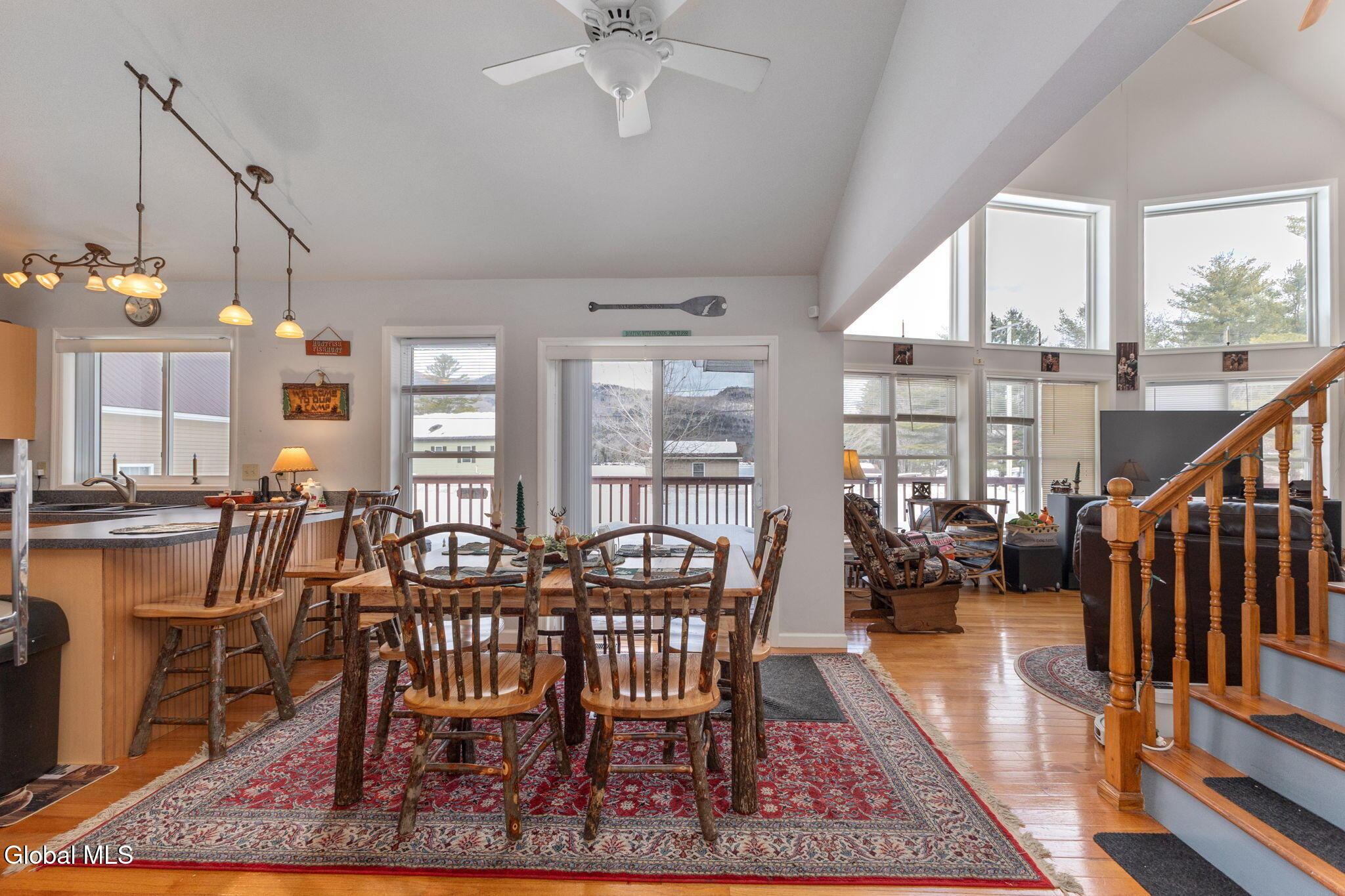 Image 3: 11-101KiblerPoint_11