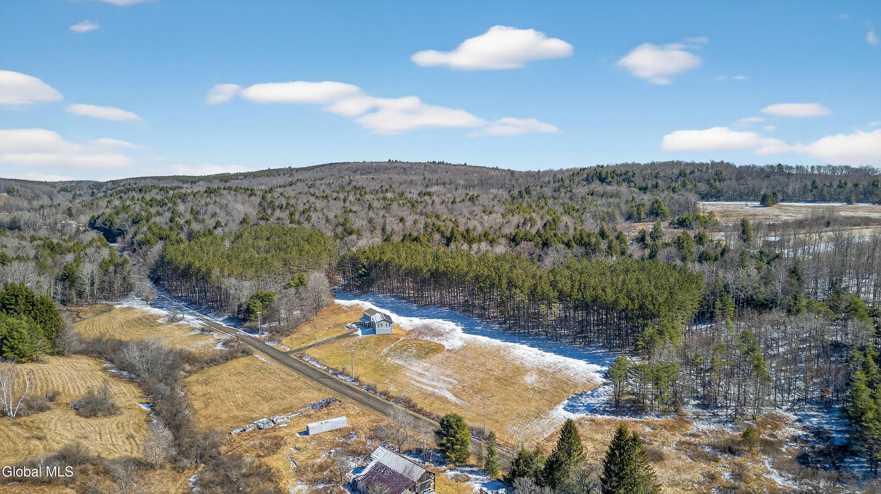 Image 4: 1112-center-valley-rd-worcester-drone-2