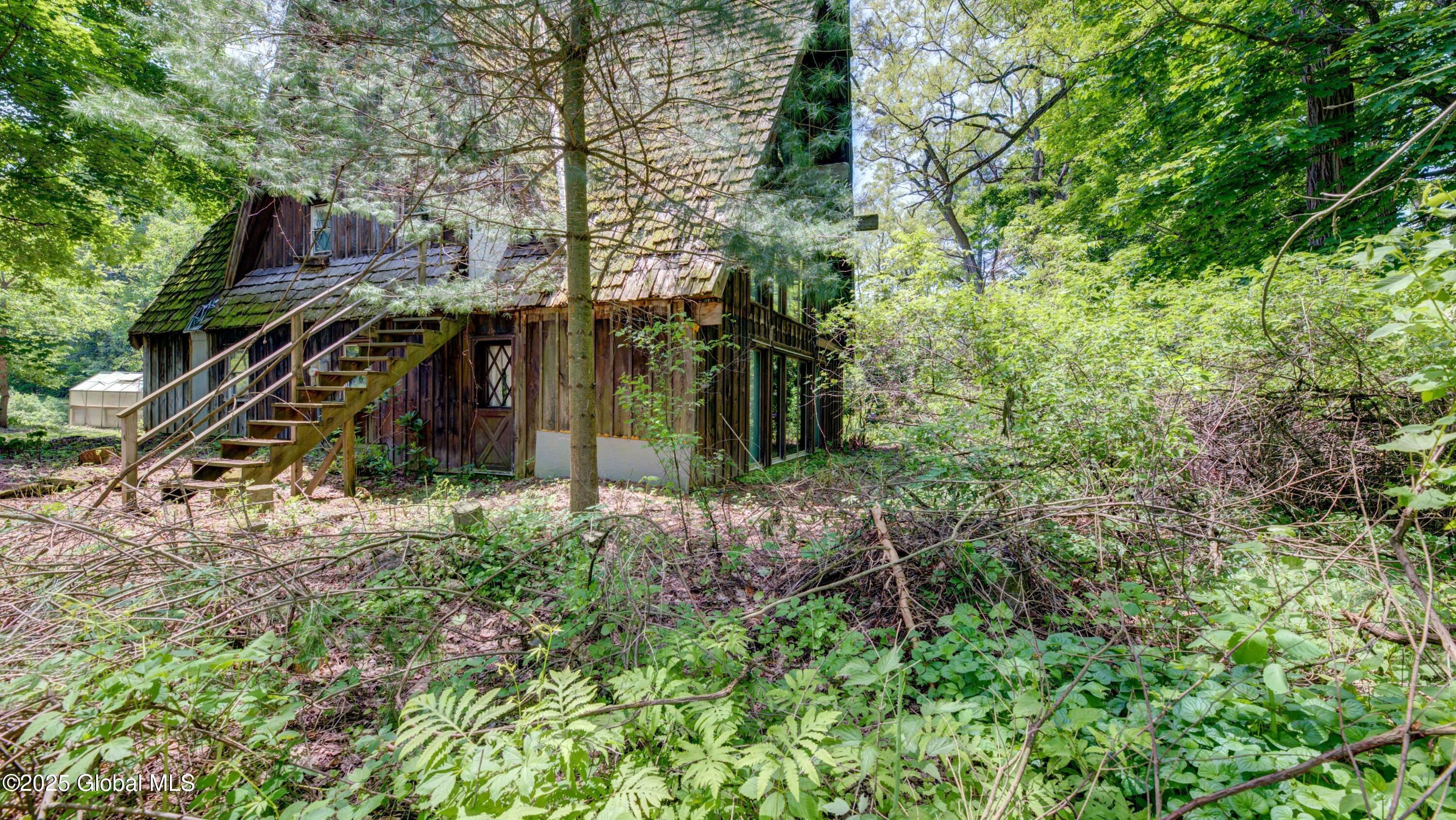 Image 4: 824 County Highway 106 Front-3