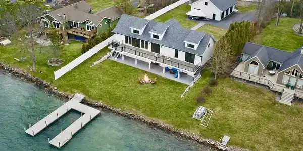 21 Mossy Point Road