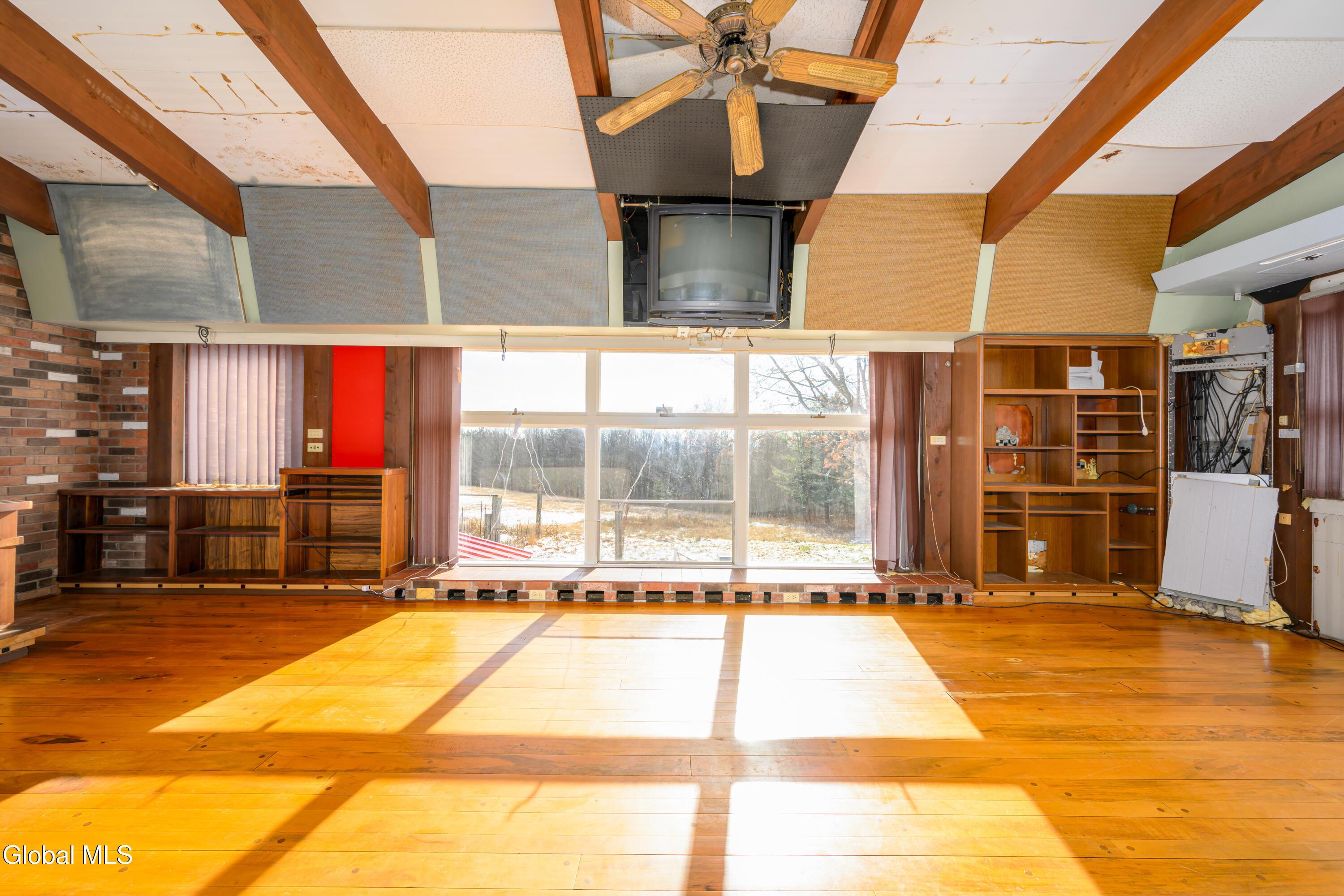 Image 4: 932 co rd-15