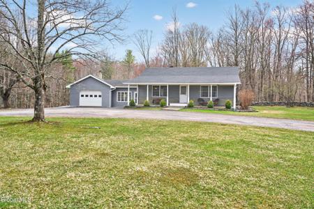 141 Decker Lane