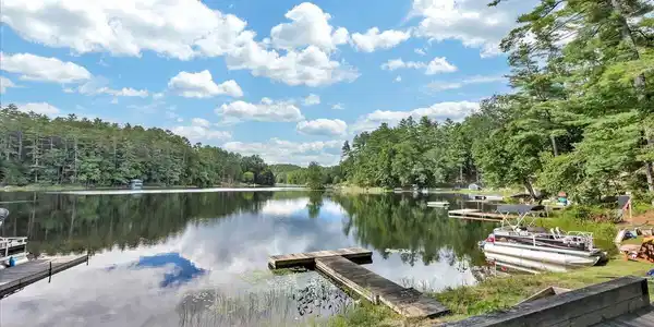 Image 3: Floating Dock Included