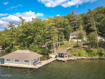 699 Gull Bay Road