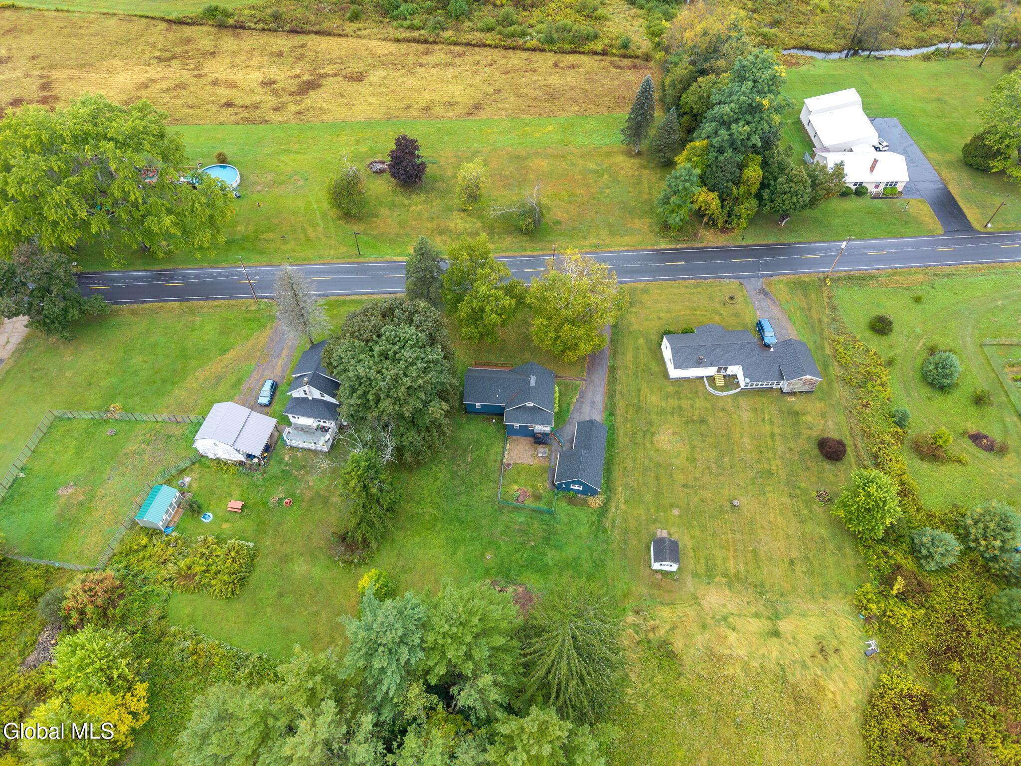 Image 3: 37-465CoHwy102_40
