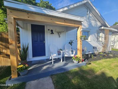 3929 Western Turnpike