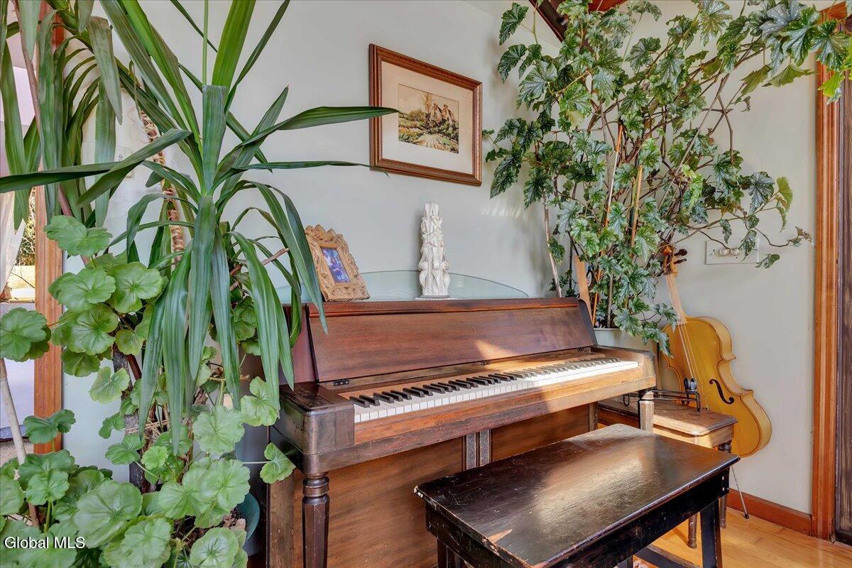 Image 4: 03-IMG_0801