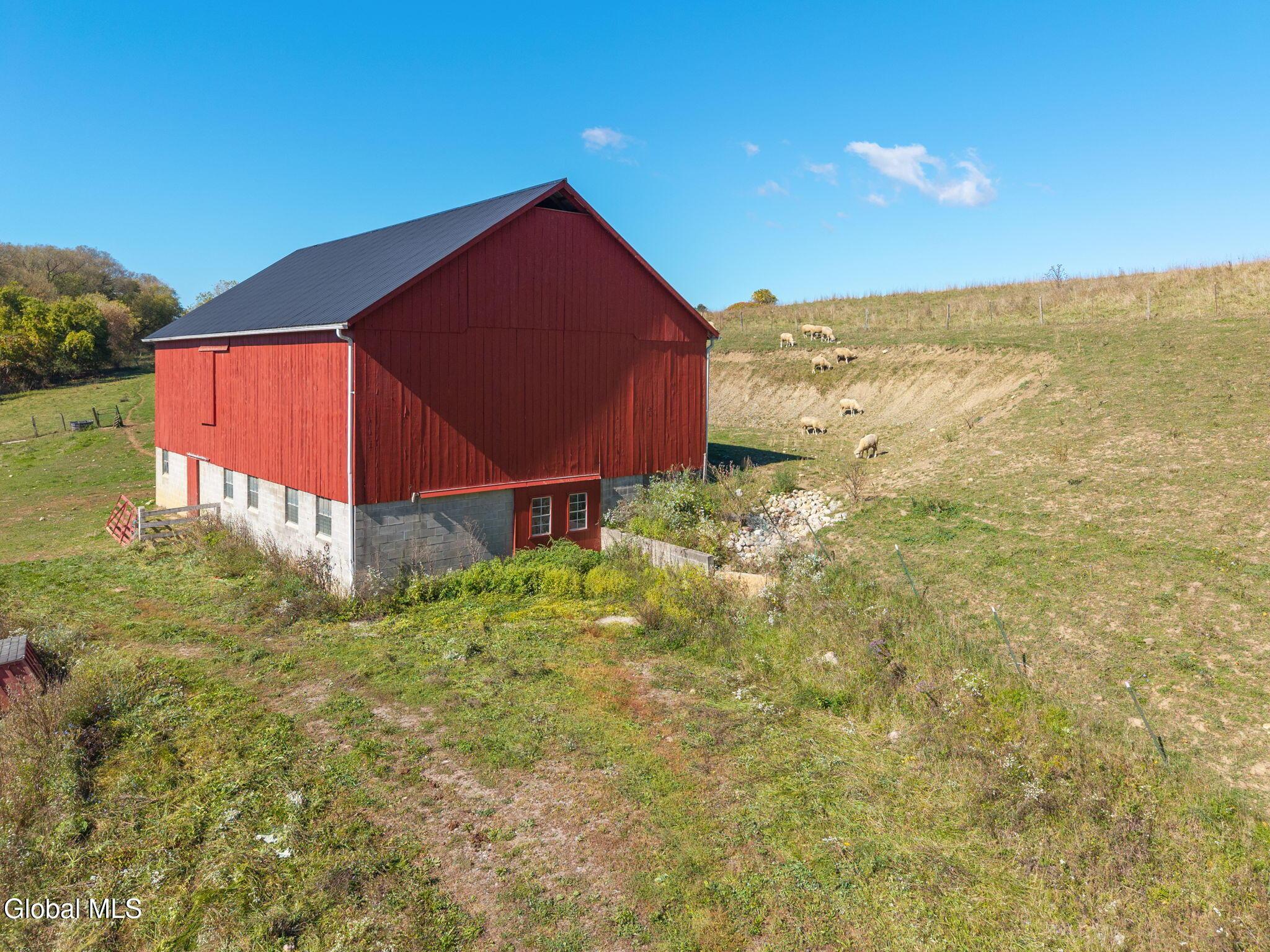 Image 4: 97-455ArgersingerRd_085