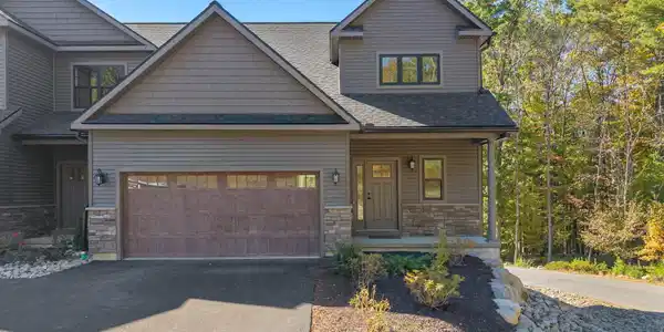 Image 4: 1-24HillCrestLn_01