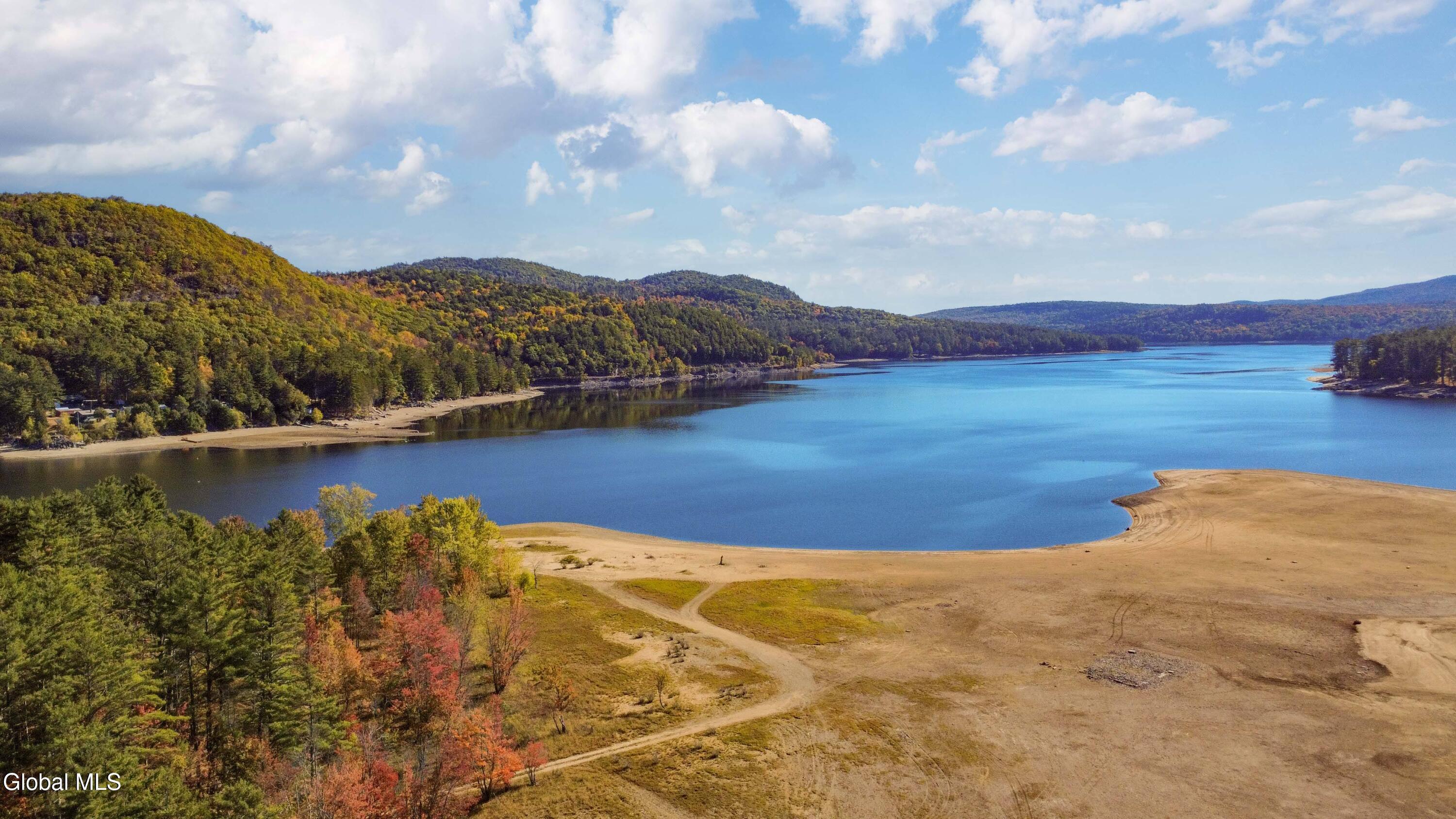 Image 2: 1500 North Shore Rd -1