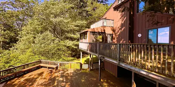 308 Shaker Ridge Drive