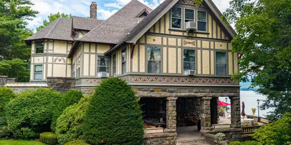 Image 4: South Porch