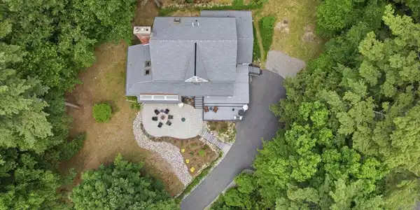 Image 3: 09-009_DJI_0904