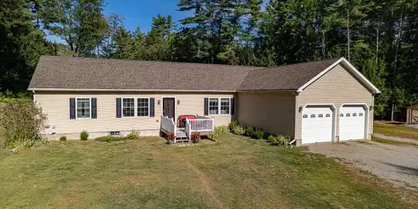 489 River Road