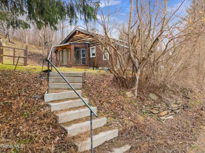941 W Richmondville Road