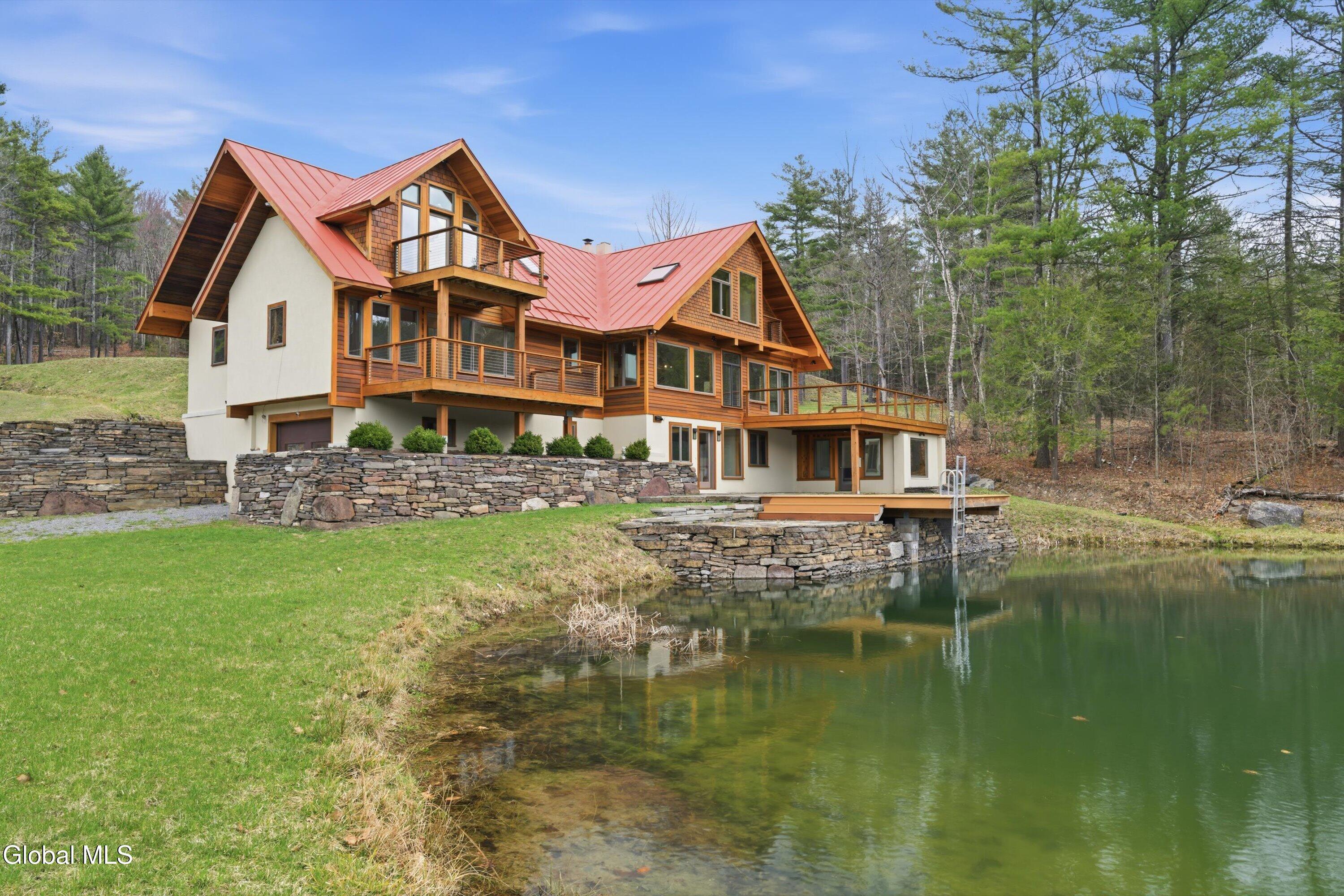 Image 4: 165 Vaughn Hill Rd