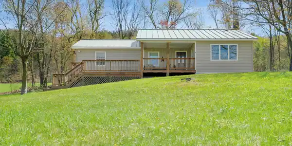 1220 Coach Road