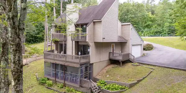 Image 2: 229 NY-30-48