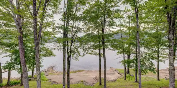 Image 3: 229 NY-30-7