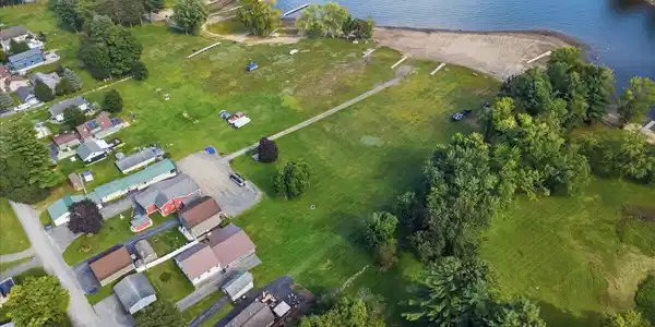 Image 4: 03-003_DJI_0487