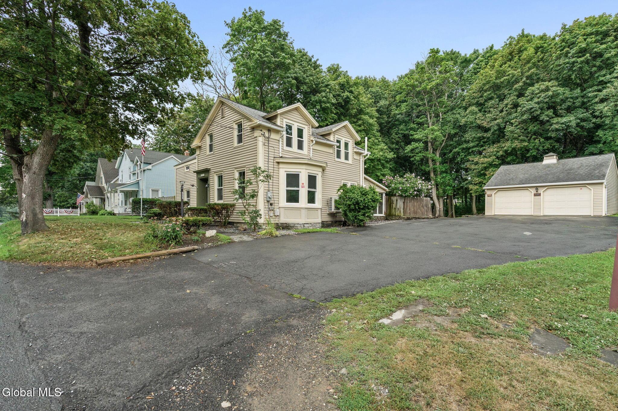 Image 2: 7-web-or-mls-2680-new-scotland-rd