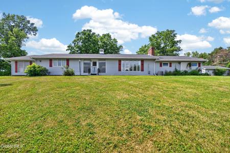 53 Sharon Lane