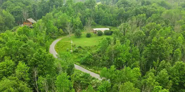 127 Grassy Road