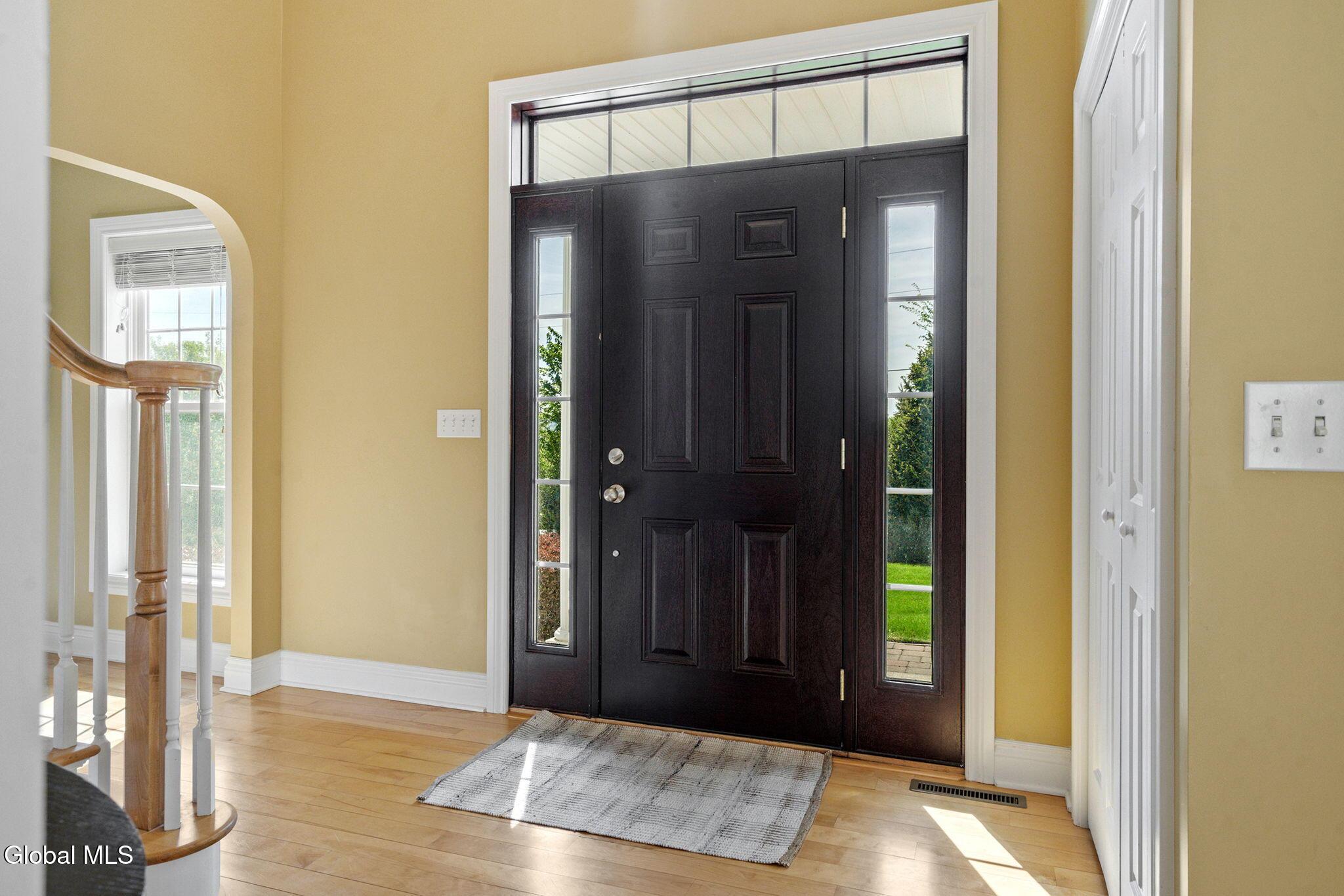 Image 4: 17-web-or-mls-99-durham-rd