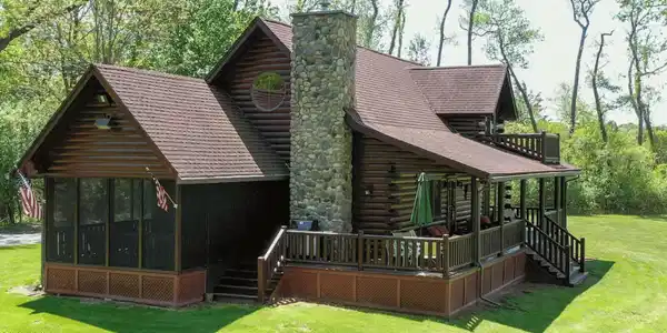 Image 2: 3