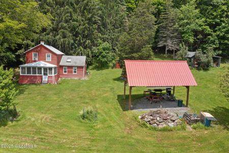 490 Ecker Hollow Road