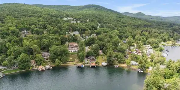 Image 4: 4 View from Lake