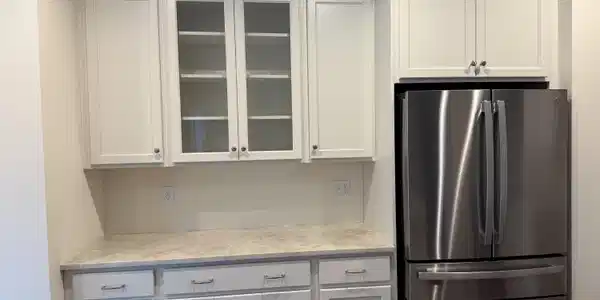 Image 3: Kitchen