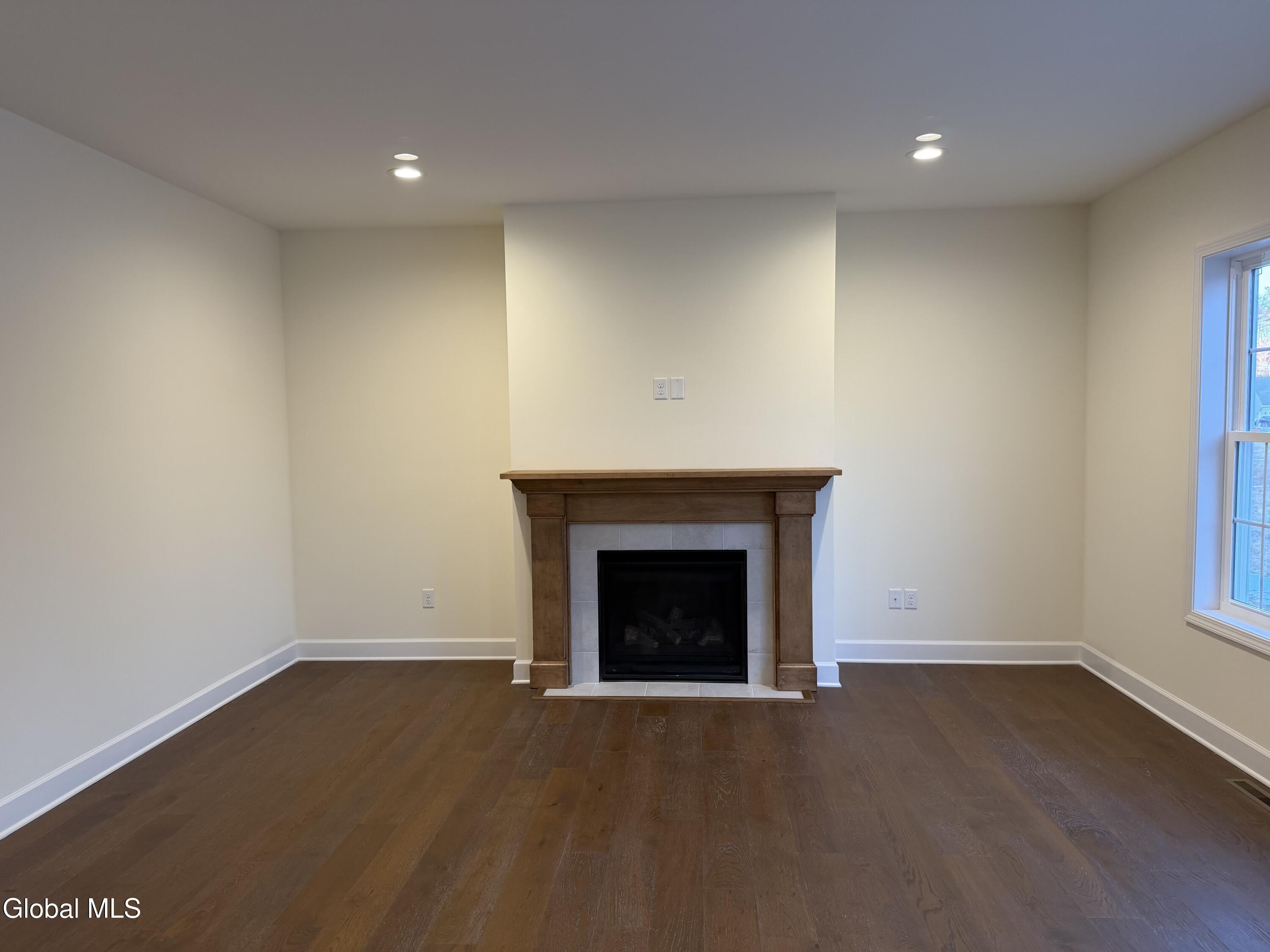 Image 4: Great Room
