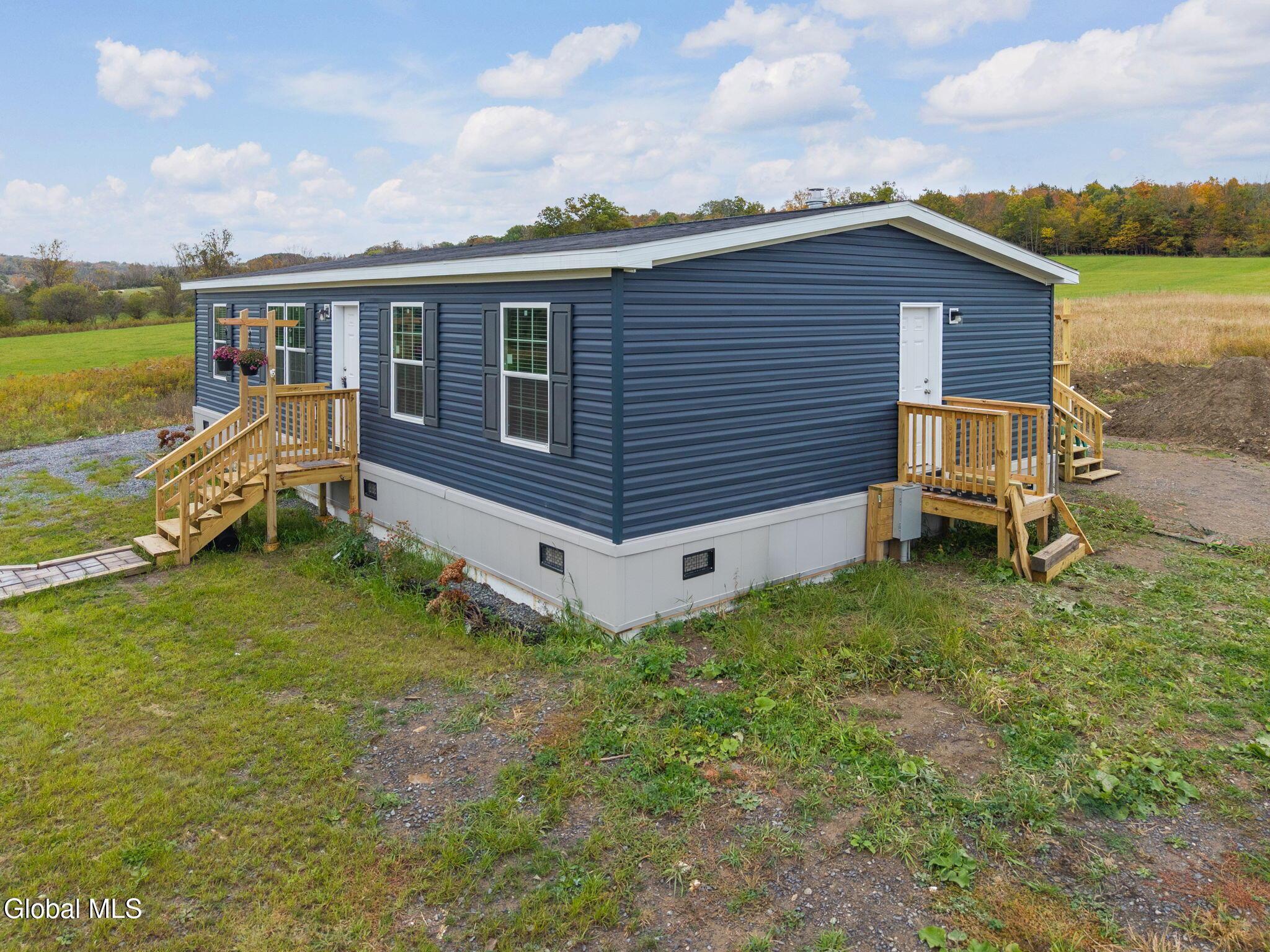 Image 1: 4-190ButtonRd_04