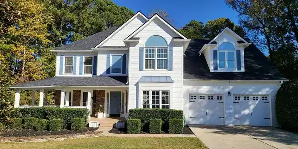 6010 Claiborne Cove