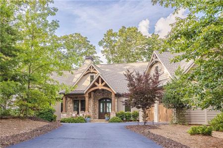 331 Bluestern Drive SE