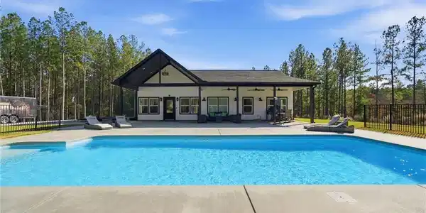 120 Twisted Pines Crossing