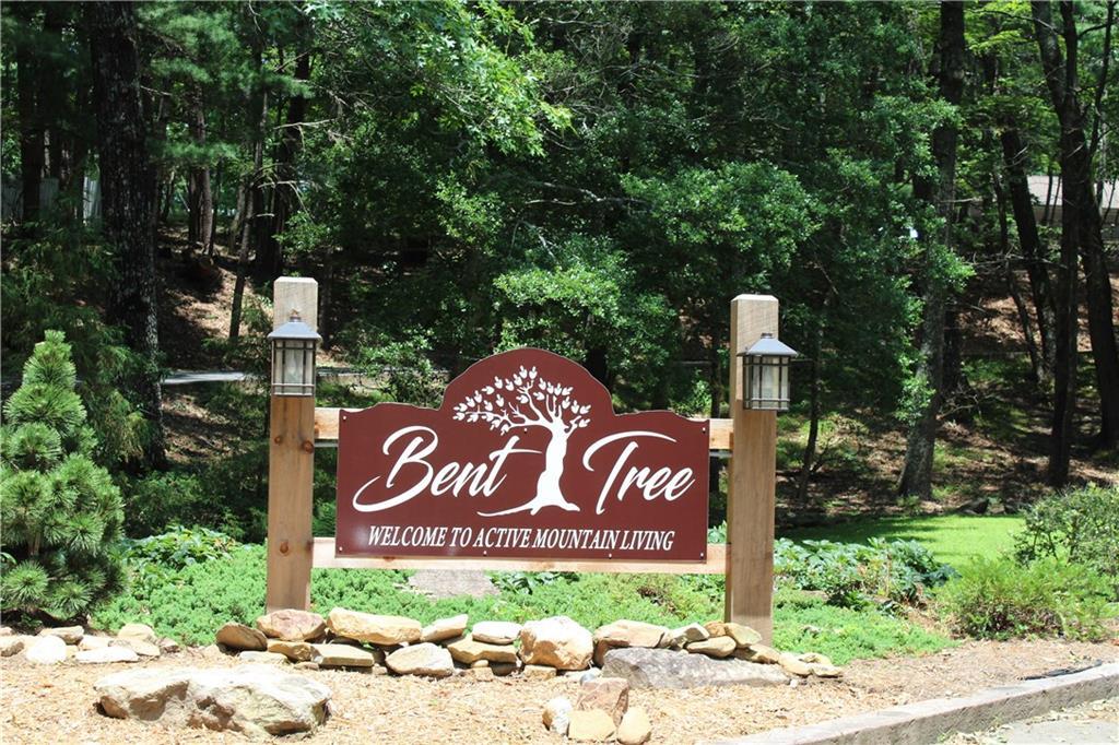 Image 3: Bent Tree Sign at Gate