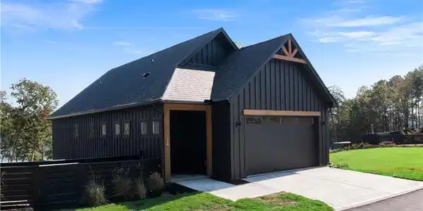 130 Marina Parc Drive