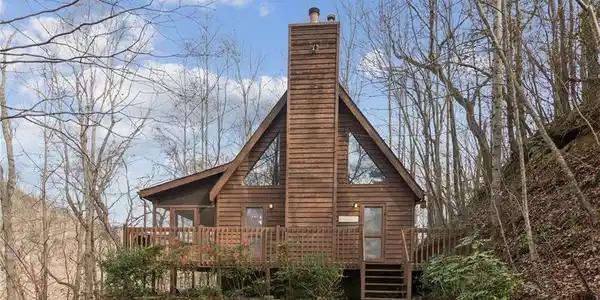 205 Laurel Branch