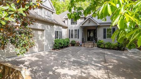 2540 Tamarack Drive