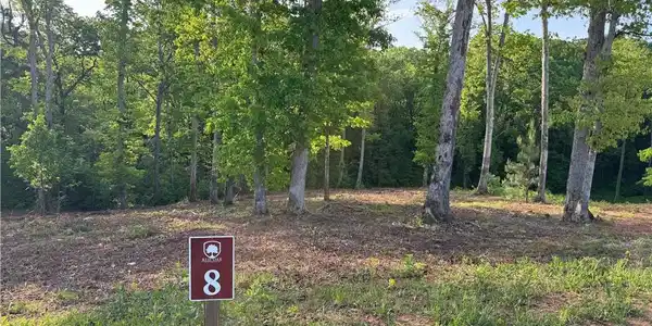 8 Mystic Drive