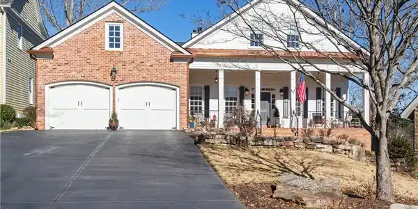 350 WATERFRONT PARK Lane